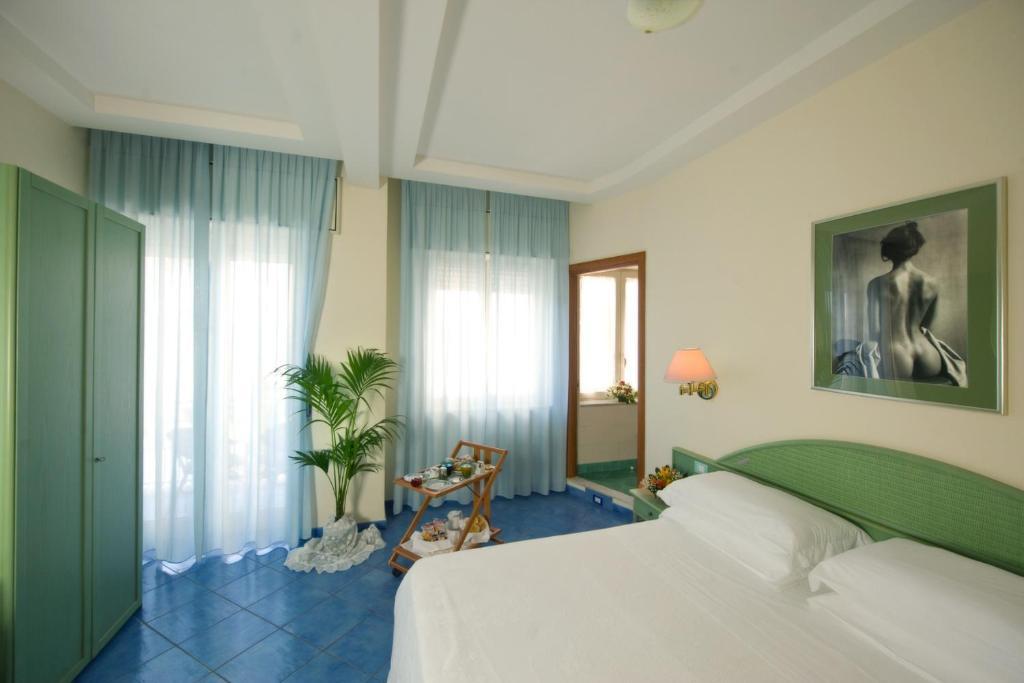 Hotel Pensione Reale Maiori Δωμάτιο φωτογραφία