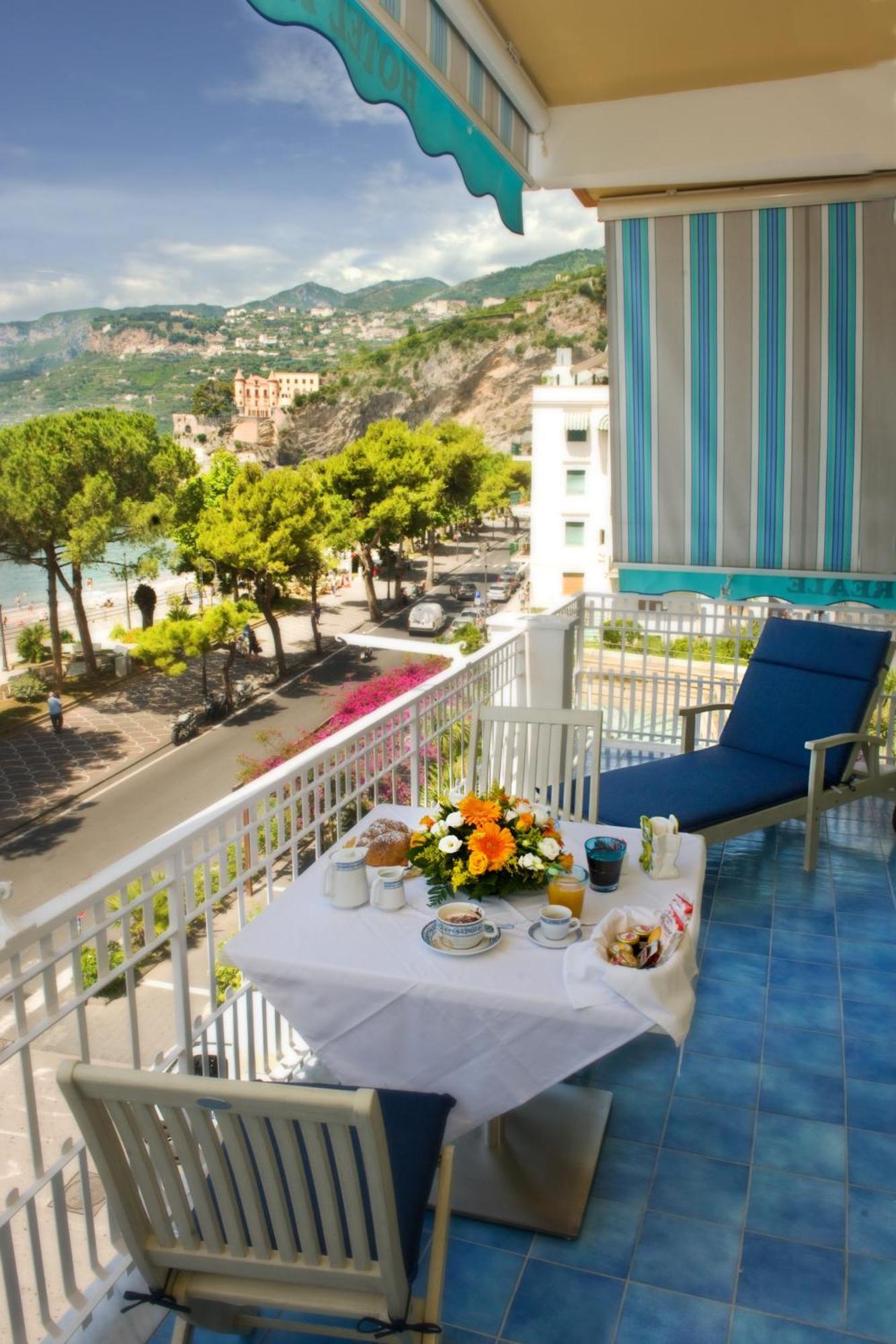 Hotel Pensione Reale Maiori Εξωτερικό φωτογραφία