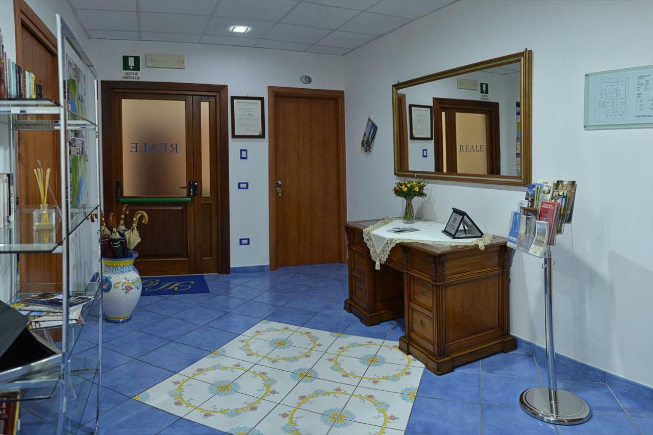 Hotel Pensione Reale Maiori Εξωτερικό φωτογραφία